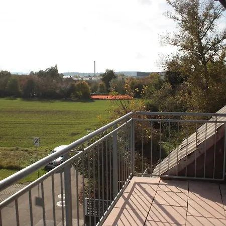 Diamanthaus 1 Séjour chez l'habitant *